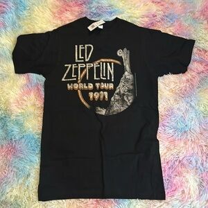 Led Zeppelin Band  T-shirt- Size Small-New with tags